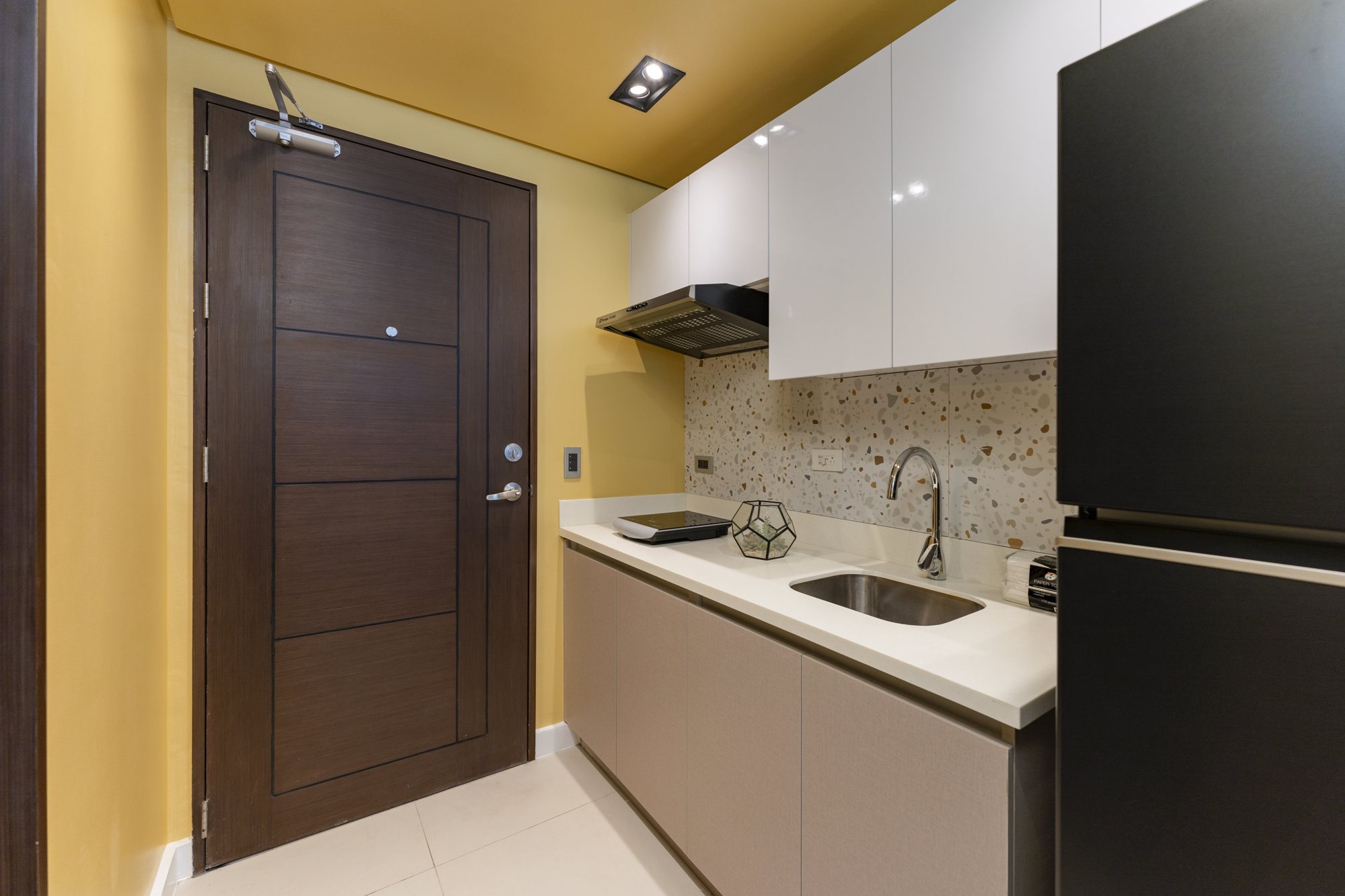 The Amber Room kitchen